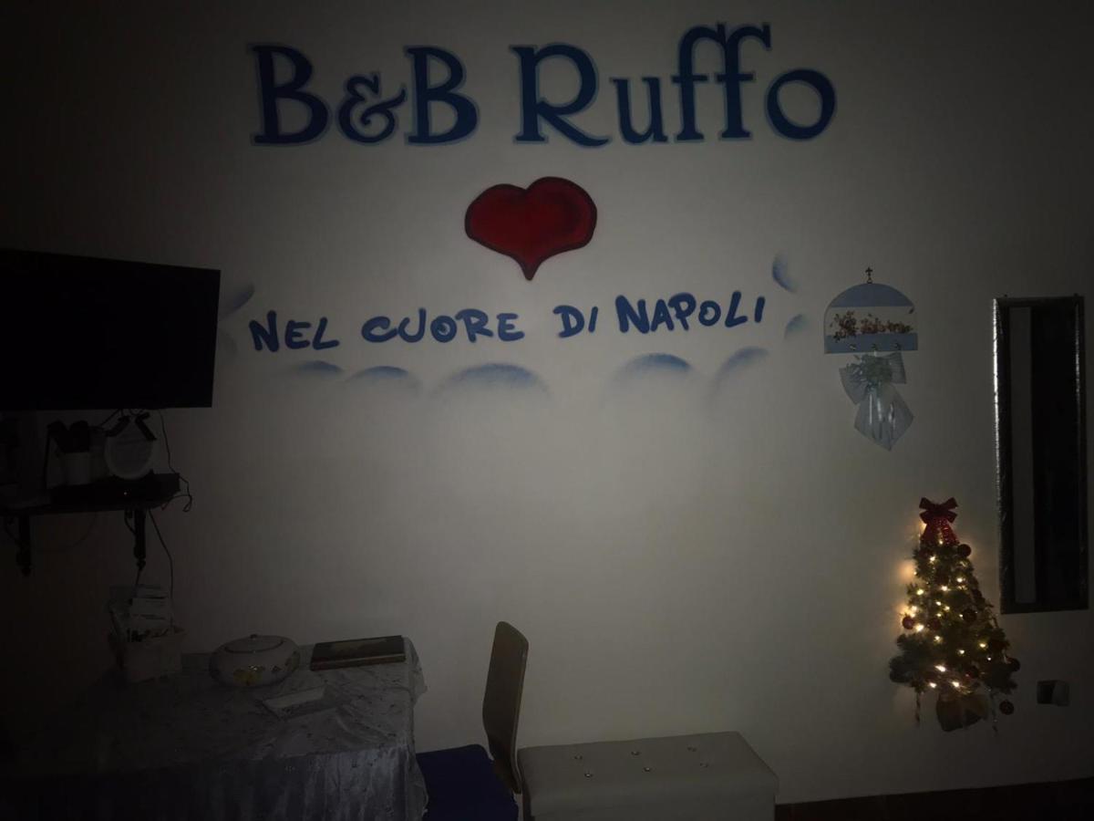 B&B Ruffo Nel Cuore Di Napoli ภายนอก รูปภาพ