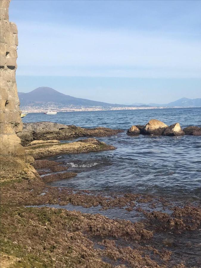 B&B Ruffo Nel Cuore Di Napoli ภายนอก รูปภาพ
