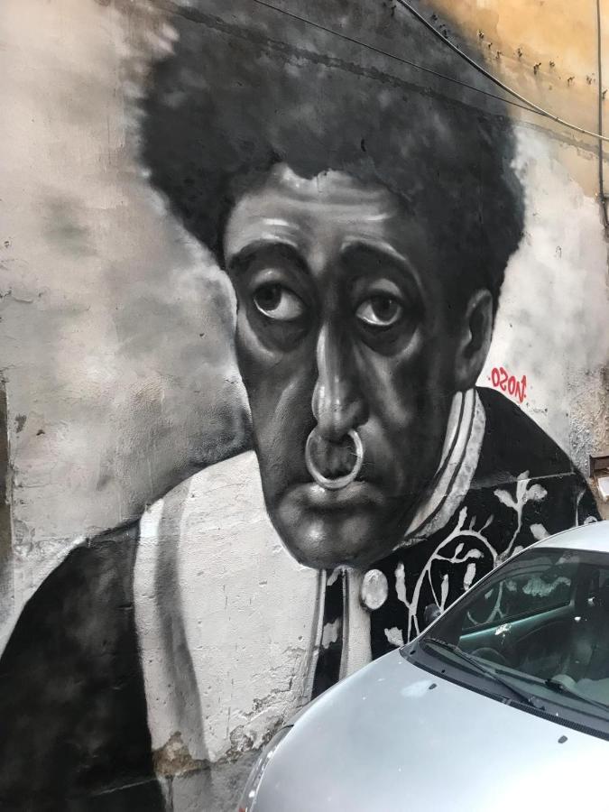 B&B Ruffo Nel Cuore Di Napoli ภายนอก รูปภาพ