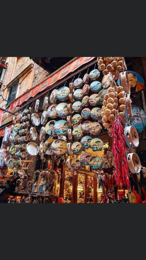 B&B Ruffo Nel Cuore Di Napoli ภายนอก รูปภาพ