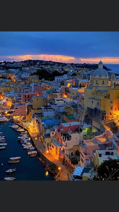 B&B Ruffo Nel Cuore Di Napoli ภายนอก รูปภาพ
