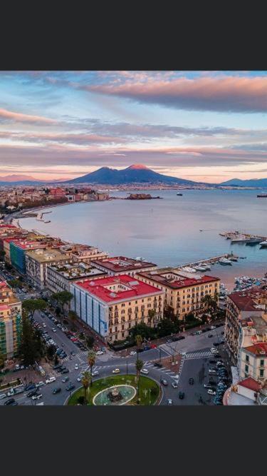 B&B Ruffo Nel Cuore Di Napoli ภายนอก รูปภาพ