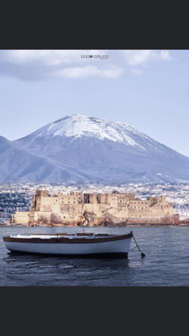 B&B Ruffo Nel Cuore Di Napoli ภายนอก รูปภาพ