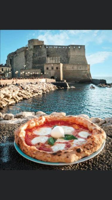 B&B Ruffo Nel Cuore Di Napoli ภายนอก รูปภาพ
